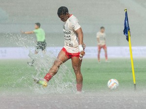 Saran Pelatih Bali United Usai Terimbas Lapangan Banjir