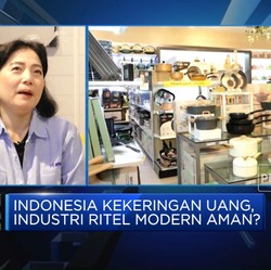 Video: Betah di Puncak, Harga Emas Bisa Naik?