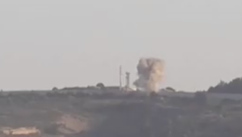 Ledakan pos militer Israel di Perbatasan Lebanon. (REUTERS)