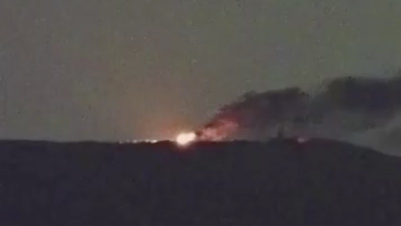 Ledakan pos militer Israel di Perbatasan Lebanon. (REUTERS)