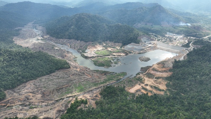 Lima bendungan yang siap diresmikan di awal 2024 yaitu Bendungan Karian, Cipanas, Sepaku Semoi, Tiu Suntuk, dan Lolak. Lima bendungan yang siap diresmikan di awal 2024 yaitu Bendungan Karian, Cipanas, Sepaku Semoi, Tiu Suntuk, dan Lolak. (Dok. Kemen PUPR)