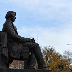 Gedung Putih Klaim Surat untuk Harvard Tanpa Izin dari Trump