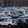 Raksasa Otomotif Dunia Ketar-ketir di China, Ada Apa?