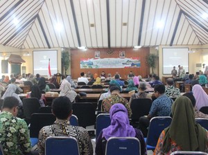 Pj Bupati Bojonegoro Minta Jajarannya Fokus dengan Isu Iklim