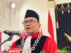 Ridwan Mansyur Dilantik Jadi Hakim MK, Anwar Usman Tak Hadir