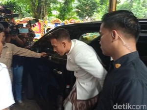 Egy Maulana Vikri Tiba di Lokasi Akad Nikah
