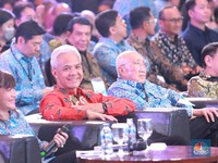 Ganjar Blak-blakan, Ada Daerah Punya Smelter Tak Punya Bensin