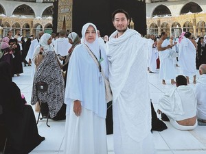 Ibunda Meninggal, Jeje Govinda dan Syahnaz Langsung Pulang dari London