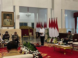 Jokowi Sebut Harga Bahan Pokok Mahal, Beras dan Cabai Jadi Sorotan!