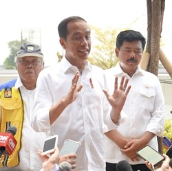 Perintah Jokowi ke Menteri: Habiskan Uang Sebelum Tutup Tahun