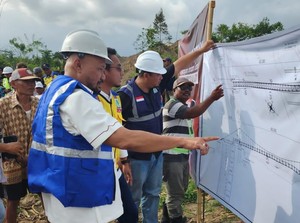 Legislator Gerindra Sumail Abdullah Groundbreaking Jembatan Gantung di Banyuwangi