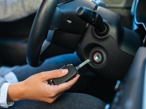 Ketahui 6 Ciri-ciri Dinamo Starter Mobil Mulai Bermasalah
