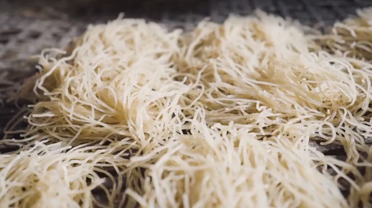 'Ibu Kimpul' Kini Masak Mie Lethek, Ini Fakta Menarik Mie Tradisional Bantul
