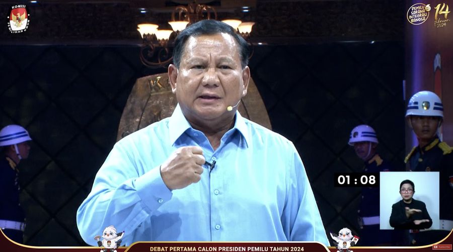 Calon Presiden (Capres), Prabowo Subianto saat menyampaikan visi dan misi dalam Debat Pertama Capres 2024 di Kantor KPU RI, Jakarta, Selasa (12/12/2023). (Tangkapan Layar youtube KPU RI)