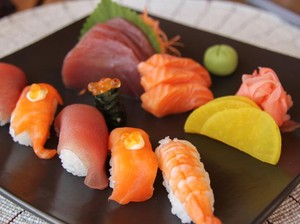 Ternyata Sushi Asalnya Bukan dari Jepang, Tapi dari Negara Ini