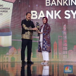 BSI Raih Extraordinary Sharia Banking Company on GCG