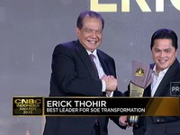 Erick Thohir Dianugerahi Best Leader for SOE Transformation