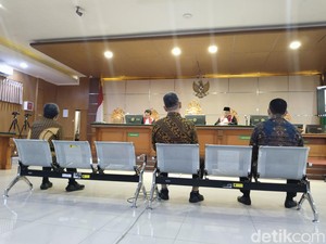 Reaksi Yana Cs Usai Divonis di Kasus Korupsi Proyek Dishub Bandung