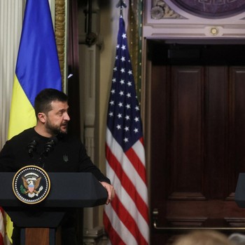 Momen Zelensky Bertemu Biden di Gedung Putih, Mau Gebuk Putin