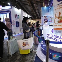 Jastiper Borong Produk Kecantikan di Jakarta X Beauty 2023