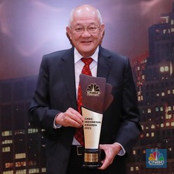 Pantas Raih Lifetime Achievement, Ini Kiprah Dato' Bagi RI