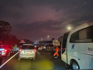 Demo Buruh di Cipularang Bubar, Lalin Sudah Normal
