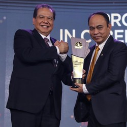 Menkominfo Raih Prominent Figure in Cybercrime Eradication