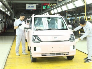 Dijual Rp 189 Juta, Mobil Listrik Seres E1 Mulai Diproduksi di Indonesia