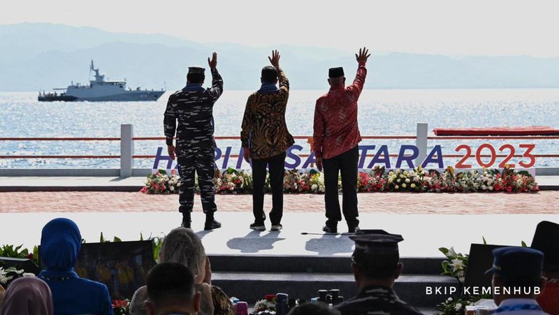 Pemerintah giat dorong Tidore Kepulauan jadi Kawasan Strategis Pariwisata Nasional, ditonjolkan dalam Harnus 2023. Menteri Perhubungan Budi Karya Sumadi sampaikan komitmen di Pantai Tugulufa, 13 Desember 2023. (Dok. BKIP Kemenhub)