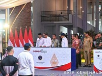 Jokowi dan Menhub Budi Karya Resmikan 3 Terminal Modern