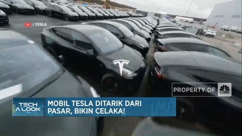 Mobil Tesla Ditarik Dari Pasar, Bikin Celaka!