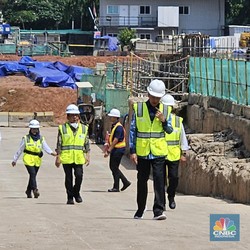 'Sidak' Proyek MRT Jakarta Fase 2A, Jokowi Perintahkan Ini