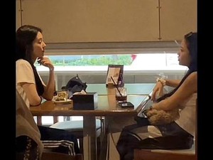 Irene dan Yeri Red Velvet Nongkrong di Kafe SCBD, Ini Menu yang Dipesan!