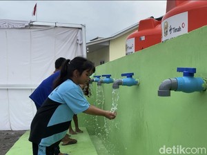 Pangkostrad Bangun 20 Titik Air Bersih di Bateng-Basel, 2.906 KK Teraliri