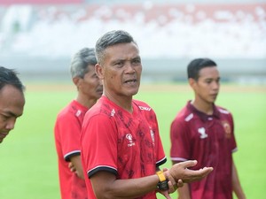 Hendri Susilo Kembali Jadi Pelatih Sriwijaya FC Gantikan Jafri Sastra