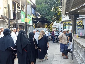 Kabar Duka dari Habib Rizieq saat Istri Meninggal Dunia
