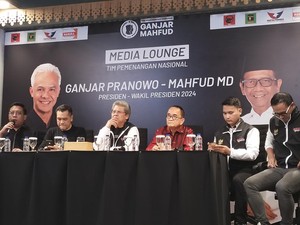 TPN Sebut Ada Baliho Ganjar-Mahfud di Area Terlarang: Bukan Kita yang Pasang