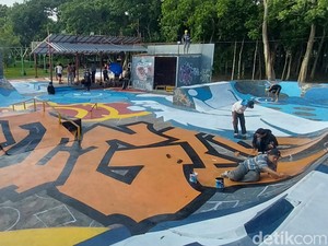 Skate Park Merjosari Kota Malang Makin Berwarna dengan Grafiti