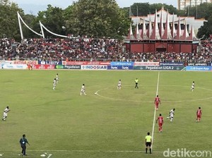 Laga Penutup Fase Grup Liga 2, Semen Padang Cukur Persiraja 4-0