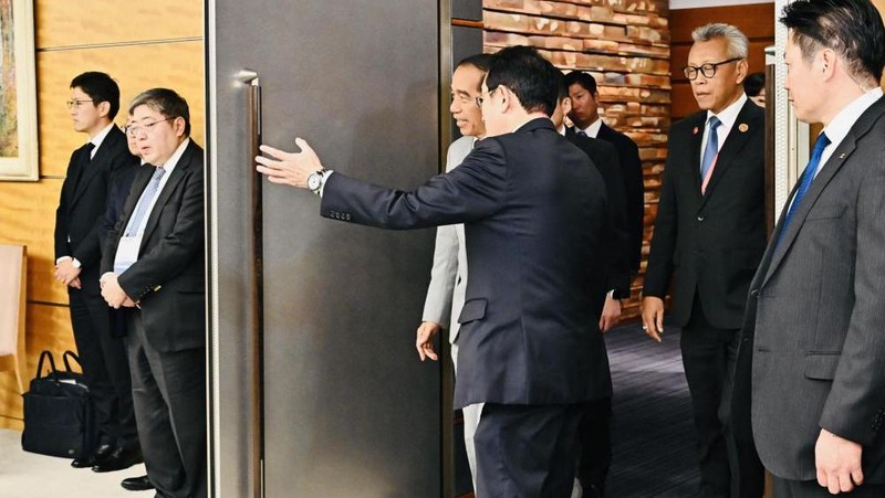Presiden Jokowi bertemu PM Jepang Fumio Kashida. (Laily Rachev - Biro {Pers Skretariat Presiden)
