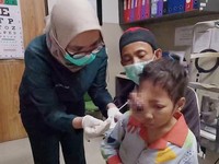 Nasib Anak Tukang Kebun, Semakin Kurus Idap Tumor-Kanker