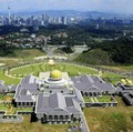 5 Fakta Calon Raja Brunei Baru, Bukan Pangeran Mateen!