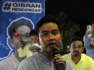 Mahfud Sindir Pejabat Kampanye di Hari Kerja, TKN Gibran: Lapor Bawaslu Aja