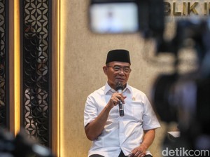 Menko PMK Buka Peluang Penggunaan Bahasa Belanda di GPIB Immanuel