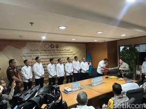 Berhasil Atasi Kasus Gagal Ginjal Akut, Polri-Kejagung Dapat Penghargaan