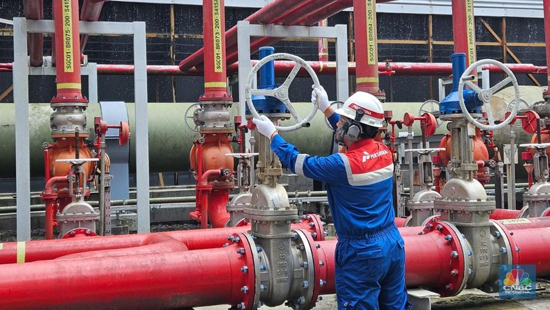 Pembangkit Listrik Tenaga Panas Bumi (PLTP) Lumut Balai Unit 2 di Muara Enim, Sumatera Selatan, milik PT Pertamina Geothermal Energy Tbk (PGEO) mulai dibangun. Pembangkit 