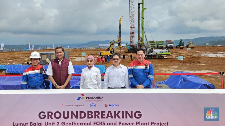Pembangkit Listrik Tenaga Panas Bumi (PLTP) Lumut Balai Unit 2 di Muara Enim, Sumatera Selatan, milik PT Pertamina Geothermal Energy Tbk (PGEO) mulai dibangun. Pembangkit 