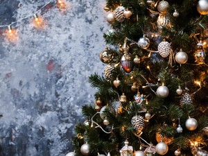Sejarah dan Makna 5 Ornamen di Pohon Natal, Sudah Tahu?