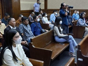 Istri Makelar Kasus MA Ngaku Disuruh Beli Tas Hermes, Ternyata buat Windy Idol