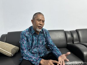 Klarifikasi Ketua Baznas Bone Soal Libatkan Caleg Bagi Bantuan ke Warga